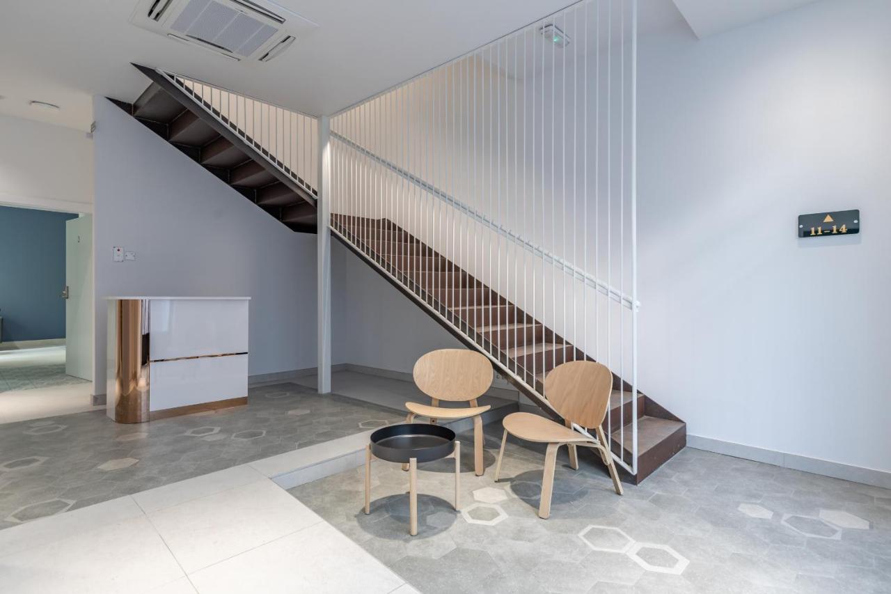 Apt With Antique Floor & Lots Of Sun Light Valência Exterior foto